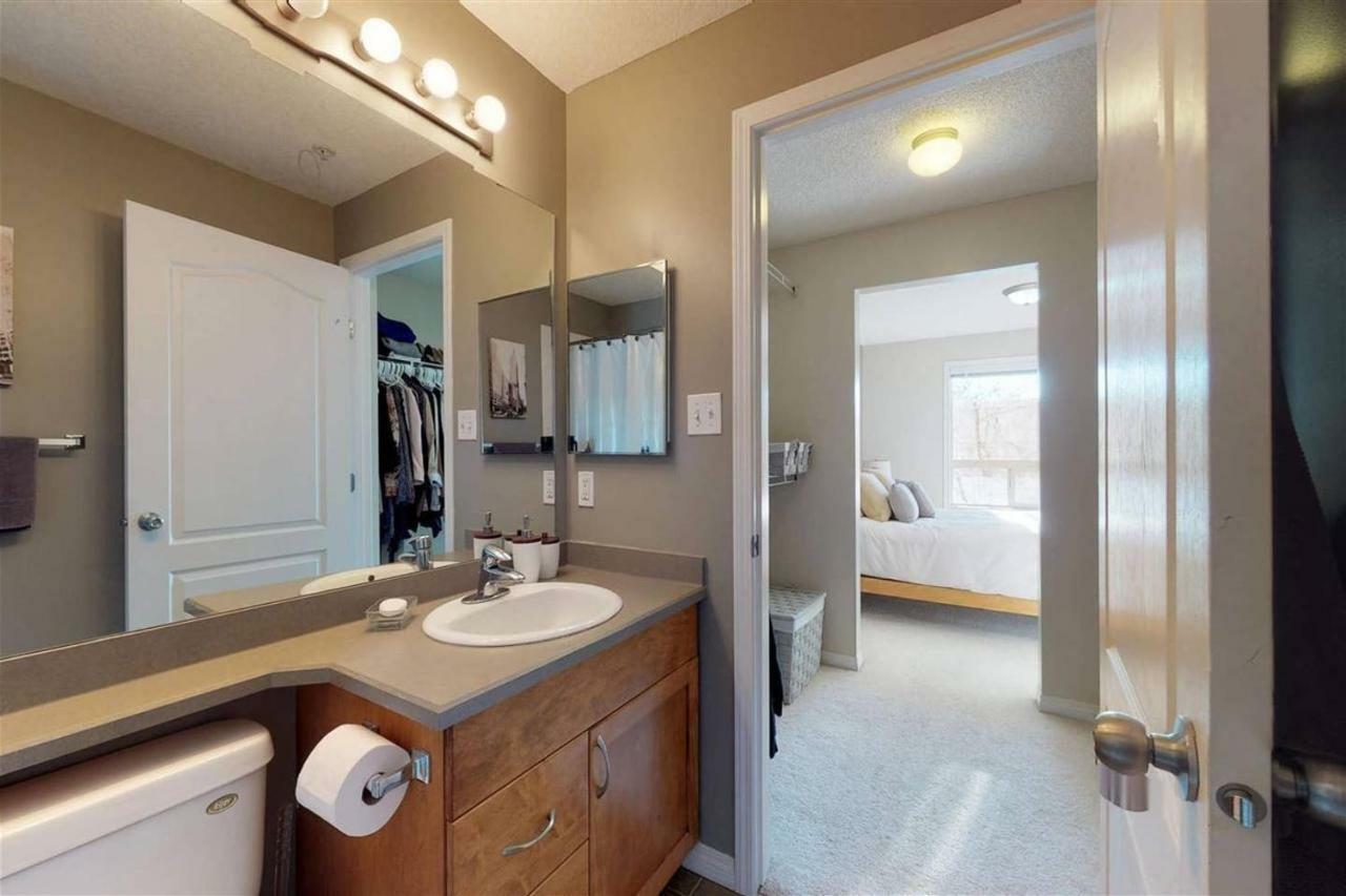Top Floor, Spacious 5 Star In Windermere Apartment